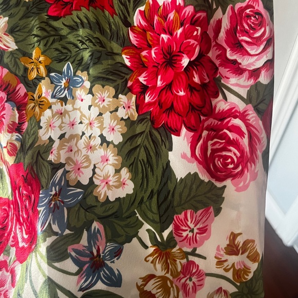 FLOWERY SLIP DRESS - Picture 3 of 11